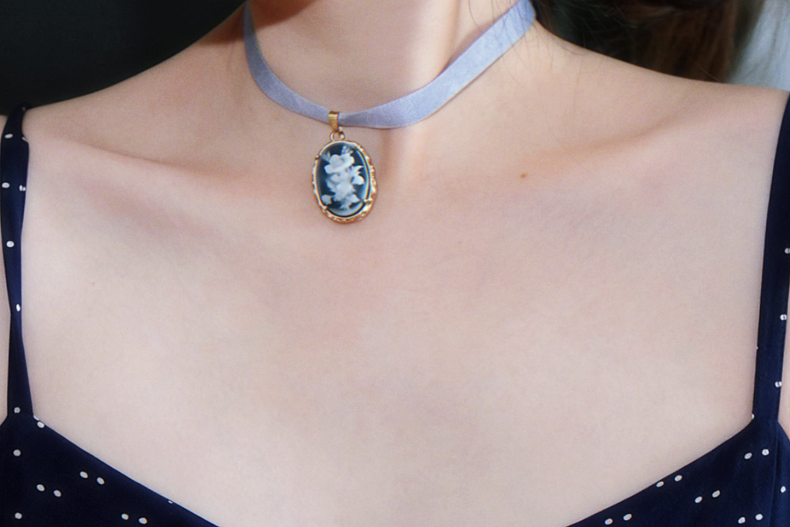 The Deep Nocturne. Vintage Carved Resin Rose Cameo Ribbon Choker-Necklace
